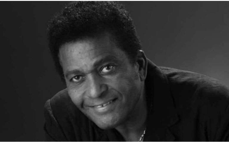 ‘I’d Rather Fight The Wind & Rain Than Have A Beer At Home’ – Charley Pride’s Memory Helps Keep Me Sober